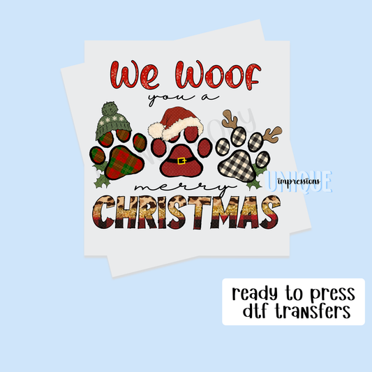 WE WOOF MERRY CHRISTMAS